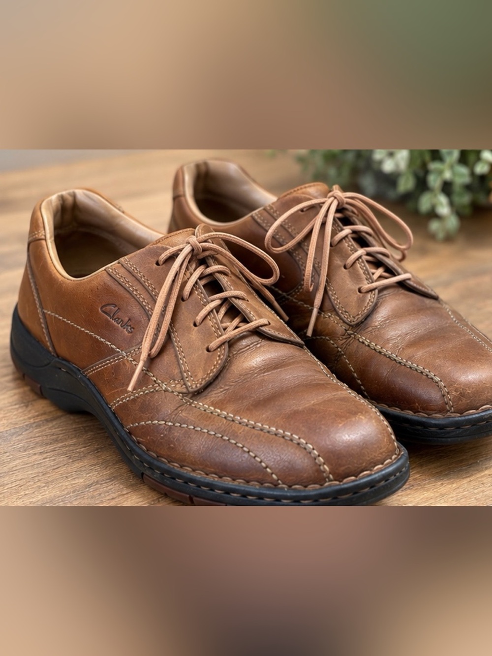 Clarks Men’s 10.5M Brown Leather Lace Up Comfort Shoes 2000’s Casual Oxford